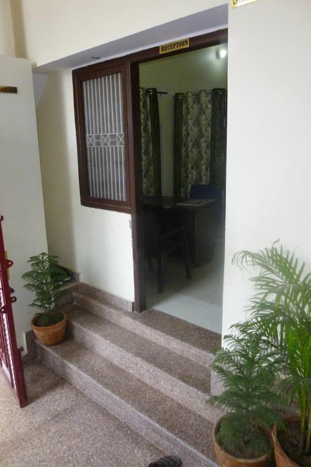 Gangotri Paying Guest House ורנאסי מראה חיצוני תמונה