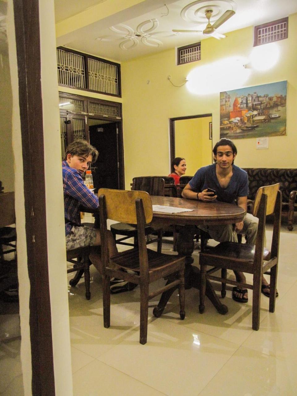 Gangotri Paying Guest House ורנאסי מראה חיצוני תמונה