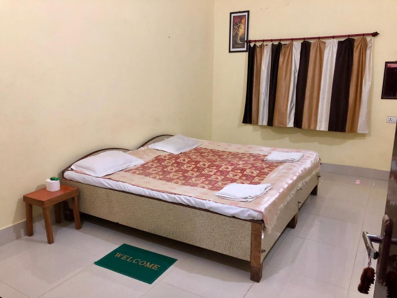 Gangotri Paying Guest House ורנאסי מראה חיצוני תמונה