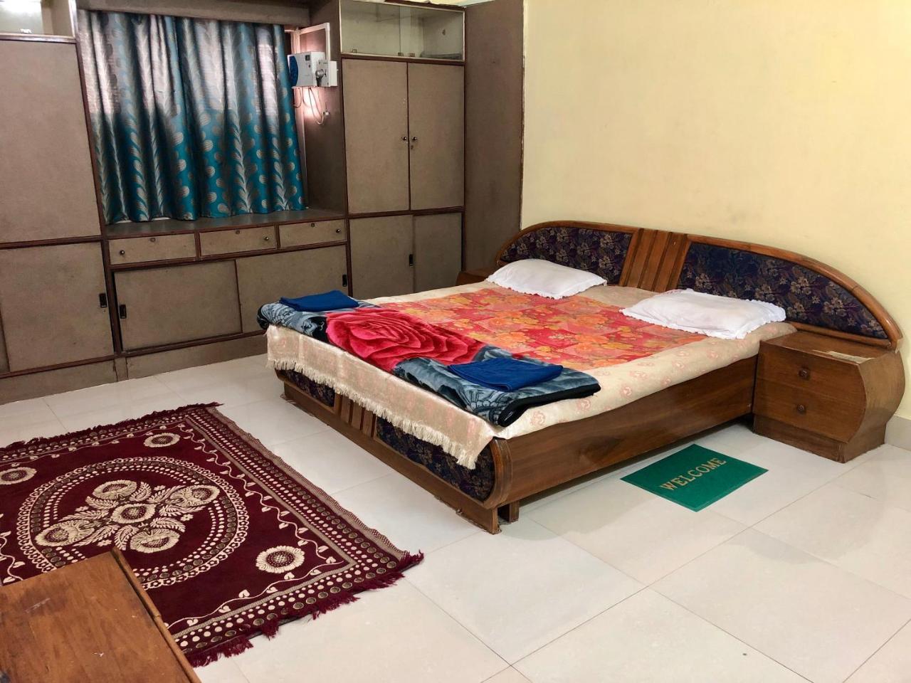 Gangotri Paying Guest House ורנאסי מראה חיצוני תמונה