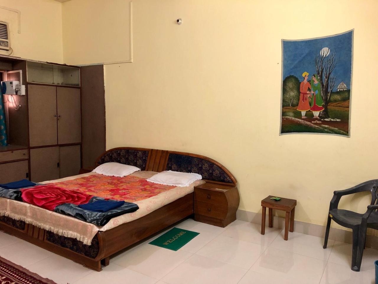 Gangotri Paying Guest House ורנאסי מראה חיצוני תמונה